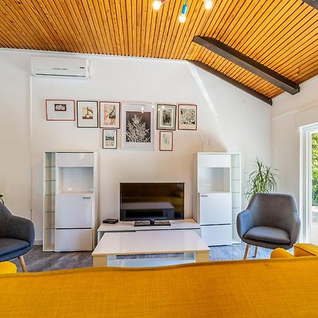 Holiday House Kai With Private Pool Pinezići المظهر الخارجي الصورة