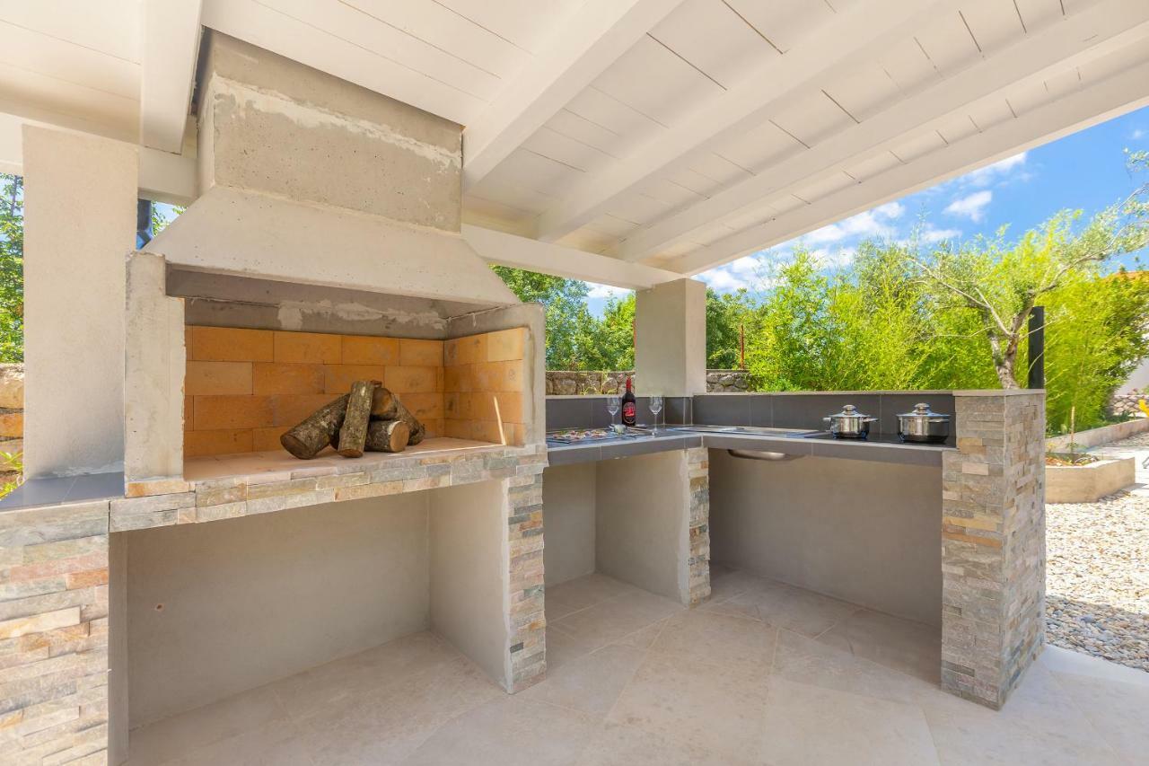 Holiday House Kai With Private Pool Pinezići المظهر الخارجي الصورة